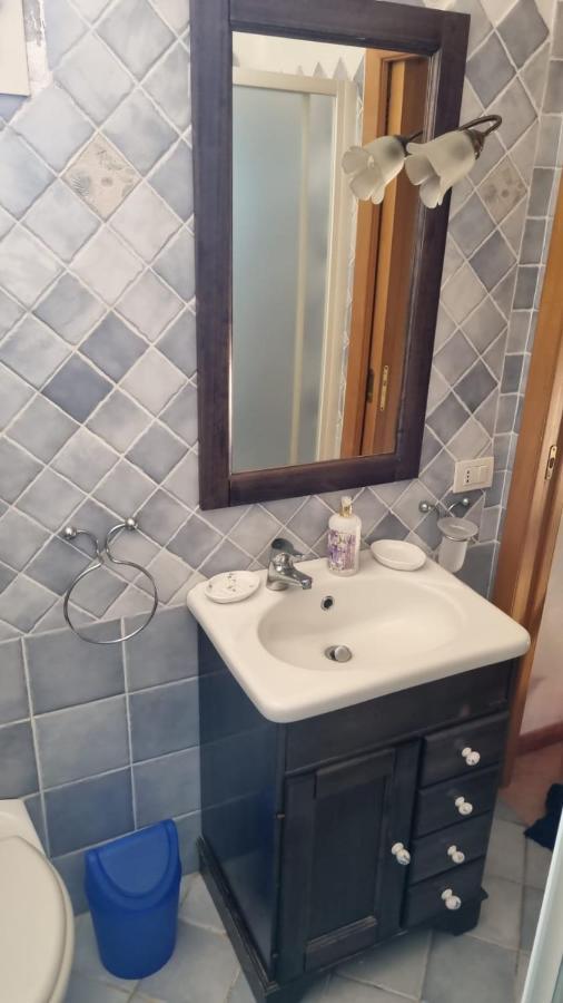 Casa Mughetto R5055 Seafront, Private Sea Access, Swimming Pool Villa La Maddalena  Ngoại thất bức ảnh