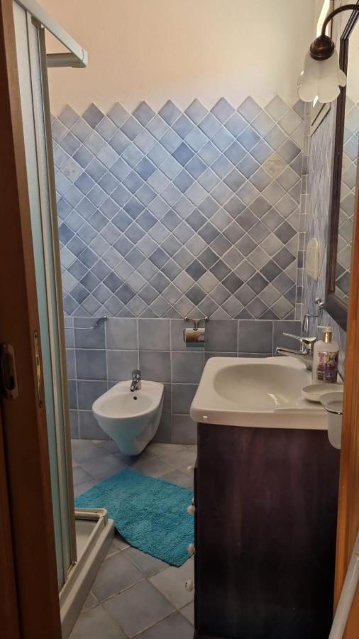Casa Mughetto R5055 Seafront, Private Sea Access, Swimming Pool Villa La Maddalena  Ngoại thất bức ảnh