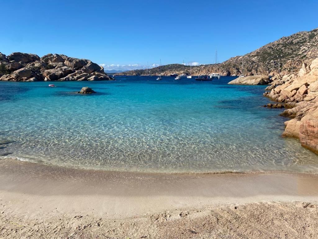 Casa Mughetto R5055 Seafront, Private Sea Access, Swimming Pool Villa La Maddalena  Ngoại thất bức ảnh