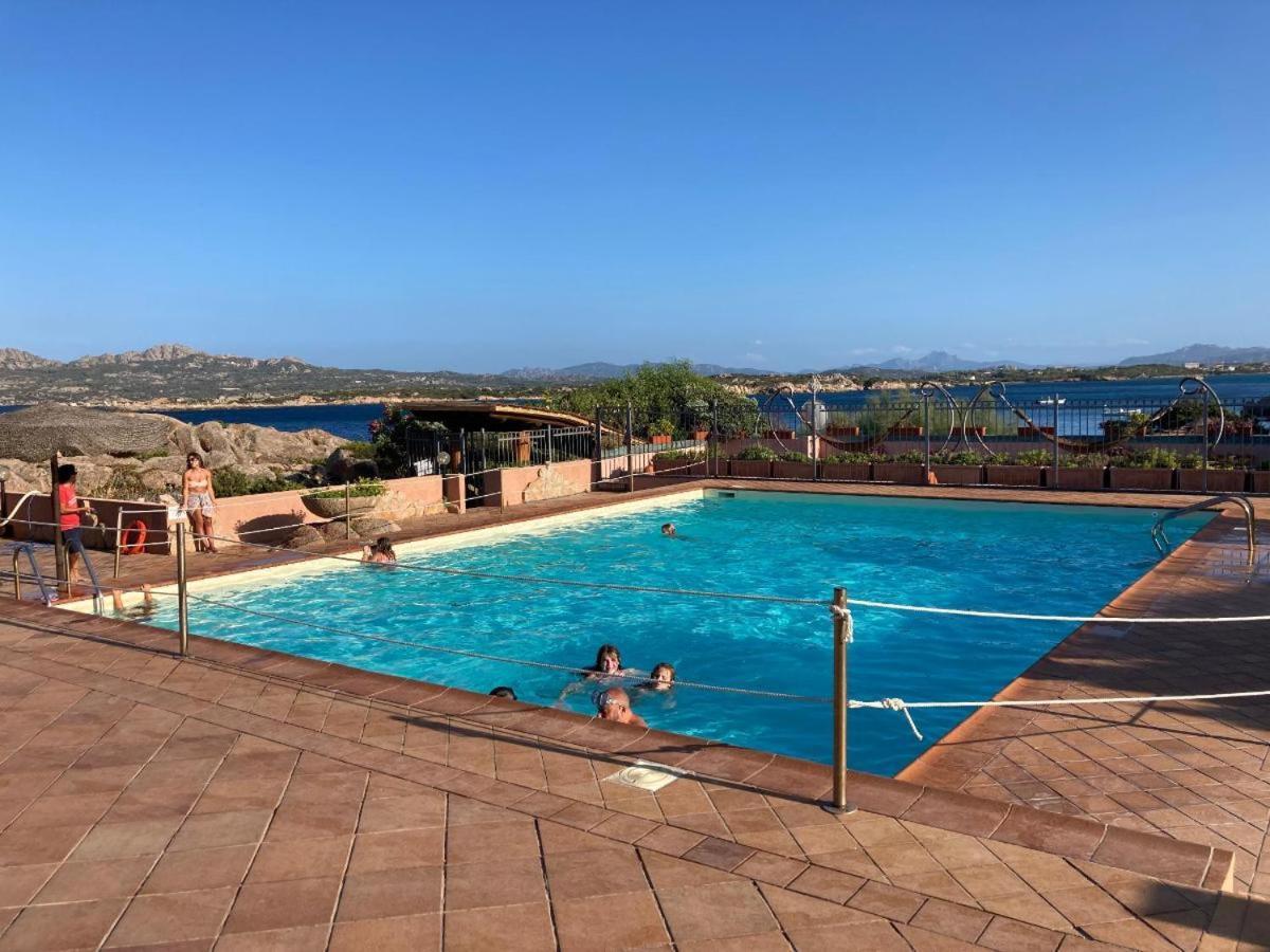Casa Mughetto R5055 Seafront, Private Sea Access, Swimming Pool Villa La Maddalena  Ngoại thất bức ảnh