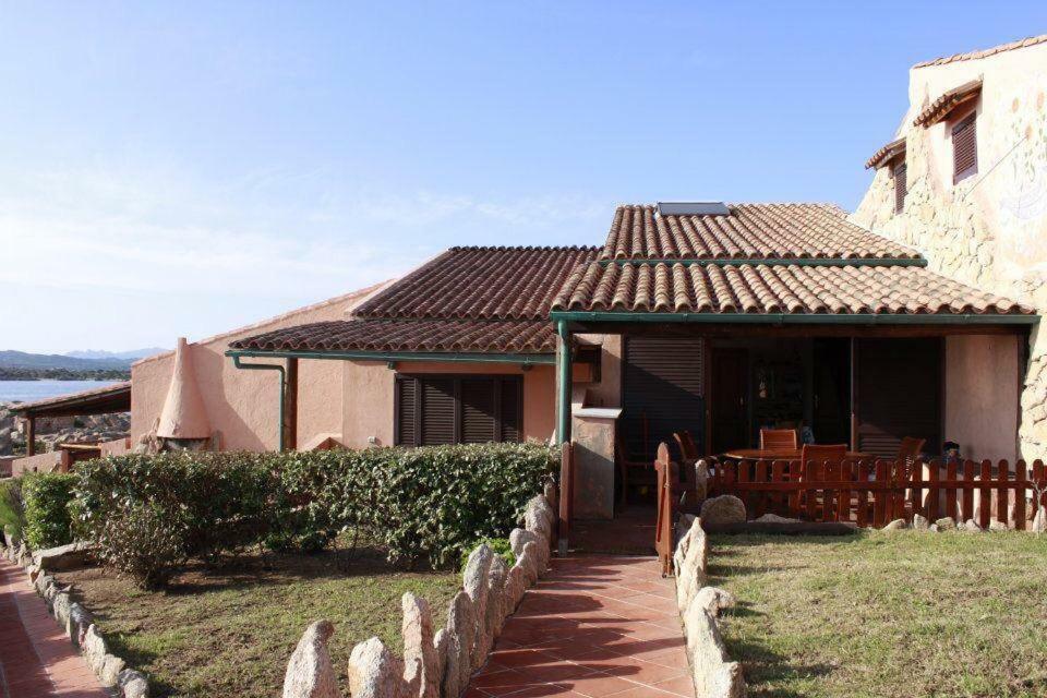 Casa Mughetto R5055 Seafront, Private Sea Access, Swimming Pool Villa La Maddalena  Ngoại thất bức ảnh